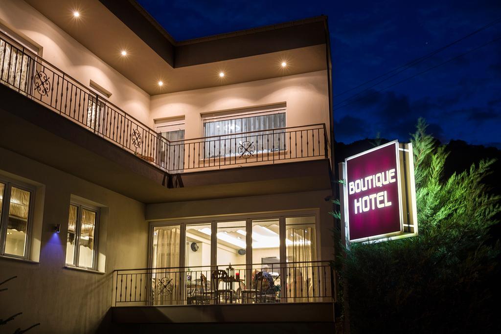 Hotel Pansion Zafeiriou Kastoria Esterno foto