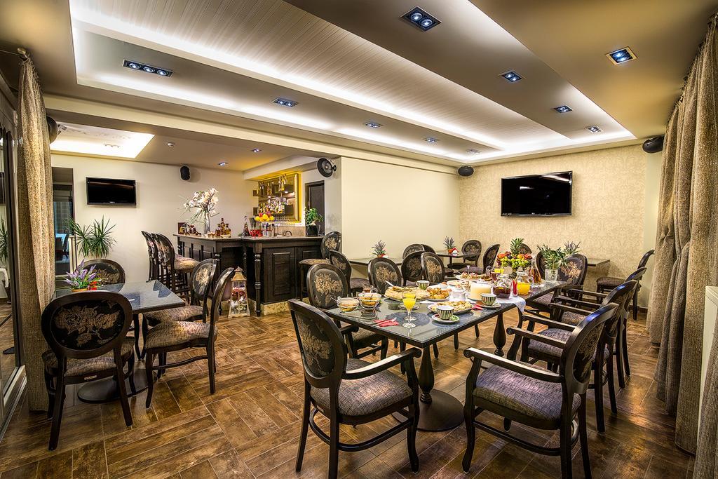 Hotel Pansion Zafeiriou Kastoria Esterno foto